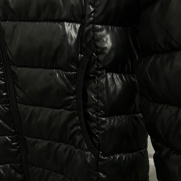 s.Oliver Womens Medium Quilted coat with a pouch - black NWOT - Picture 5 of 10